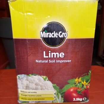 Miracle-Gro Lime Natural Soil Improver 3.5kg